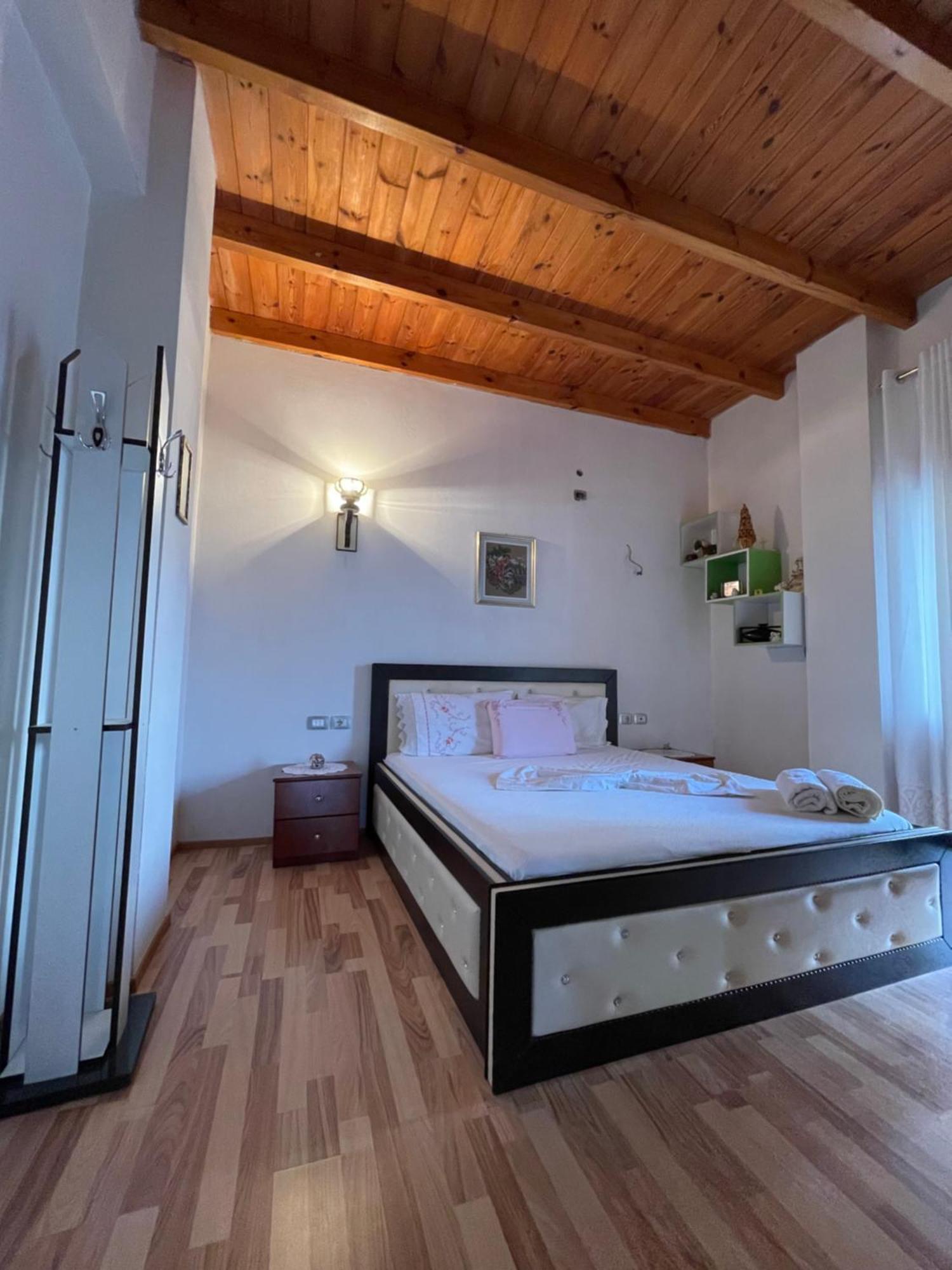 Elsa'S Villa Gjirokastër Exterior foto