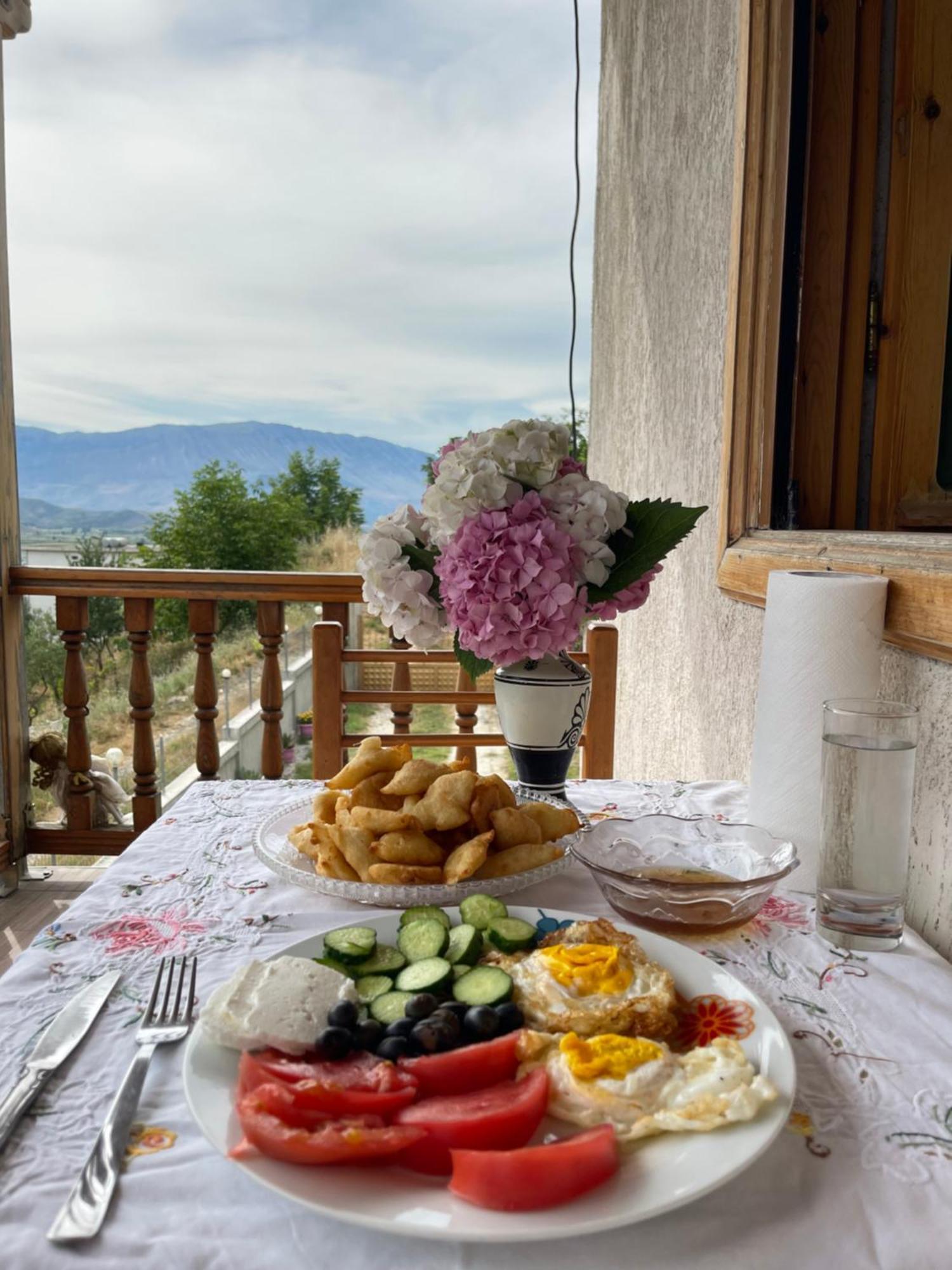 Elsa'S Villa Gjirokastër Exterior foto